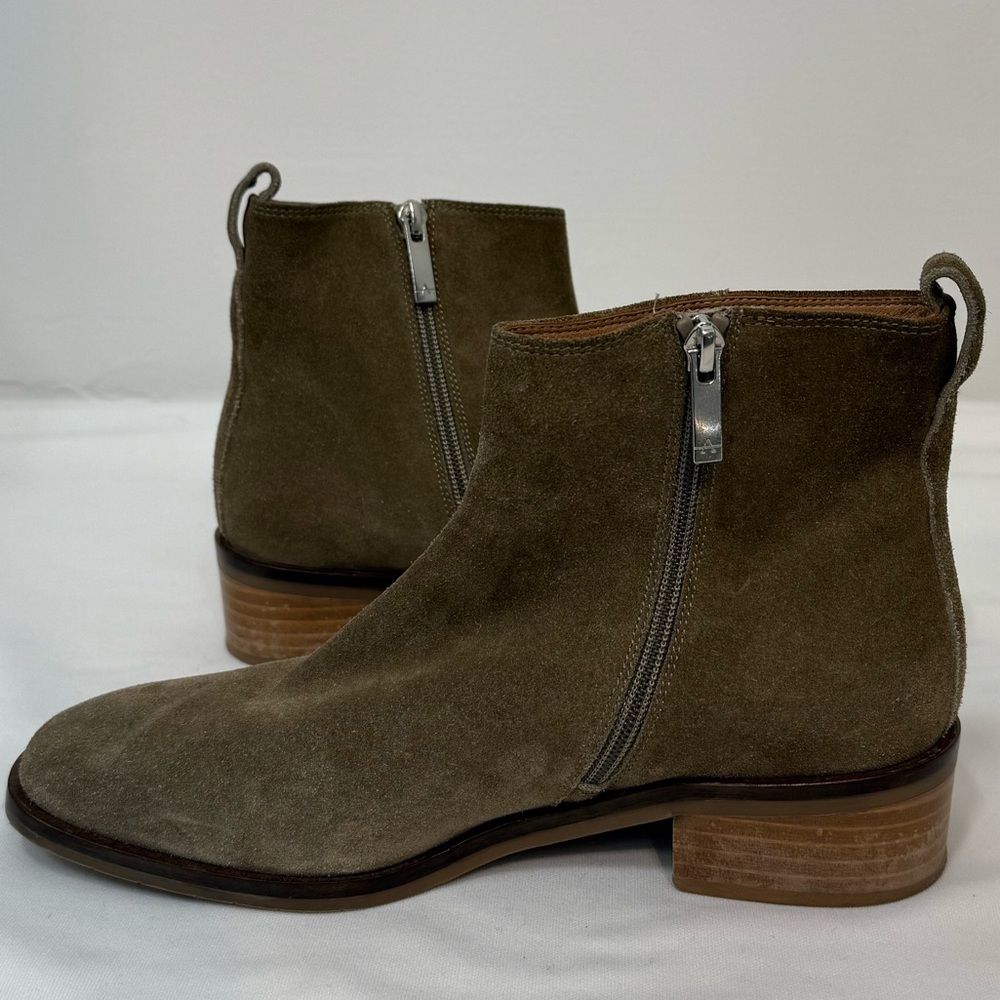 Aquatalia boots - Picture 1 of 3